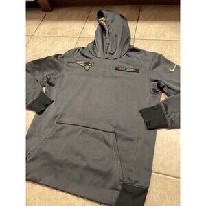 New England Patriots Hoodie Men M Nike Salute to Service Therma Fit Camo Sweater